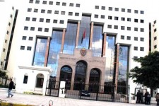 أم عازبة بتيزنيت تتهم رجل أمن وعدها بالزواج بالنصب عليها