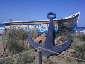 شاطئ-أكلو