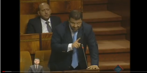 البرلماني محمد أبودرار في البرلمان والكازوال