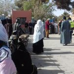 ساكنة جماعة تغجيجت تحتج أمام مقر الجماعة تطالب بإعفاء الساكنة من رخص البناء